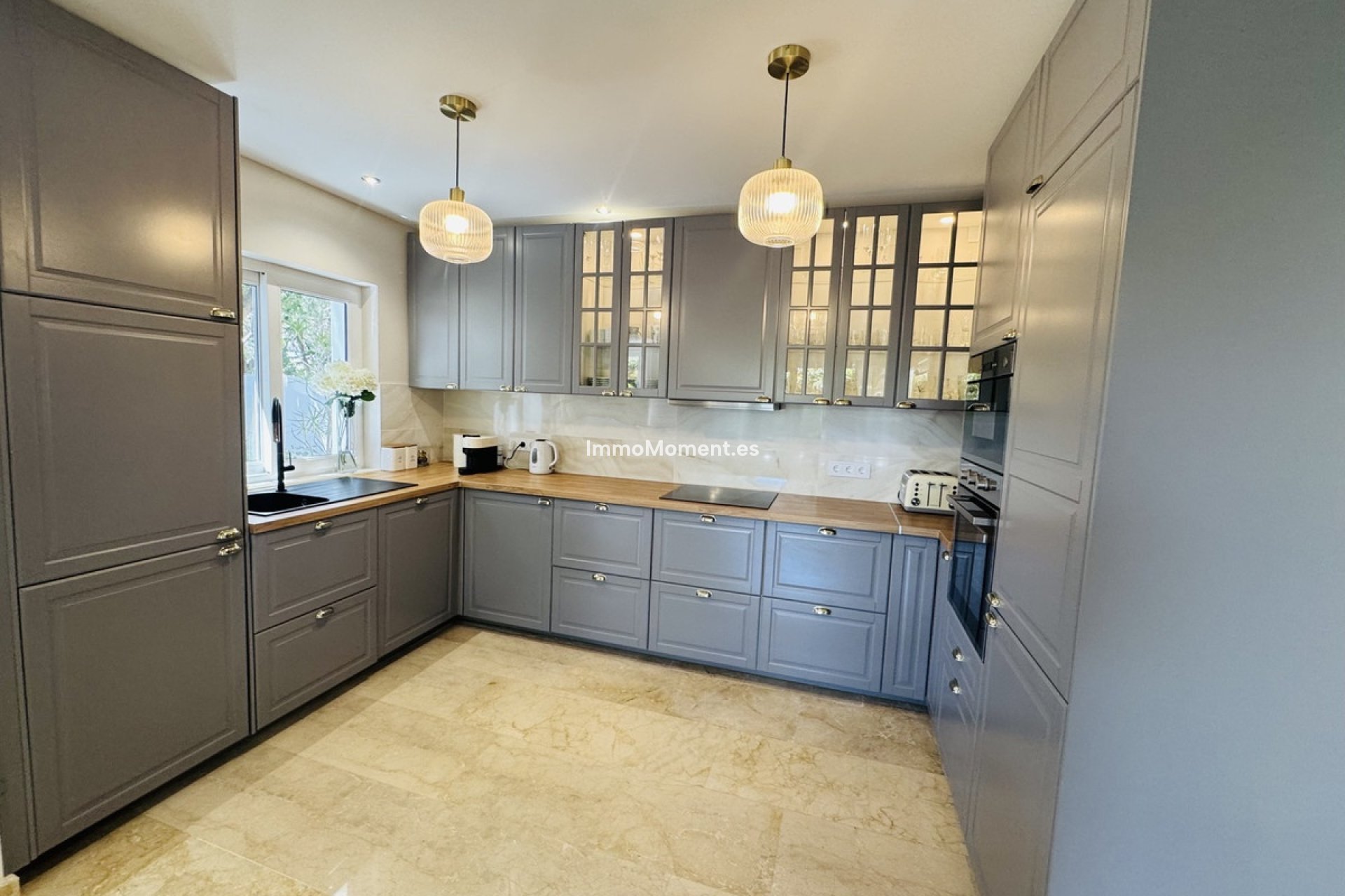 Reventa - Villa independiente - Marbella - Elviria