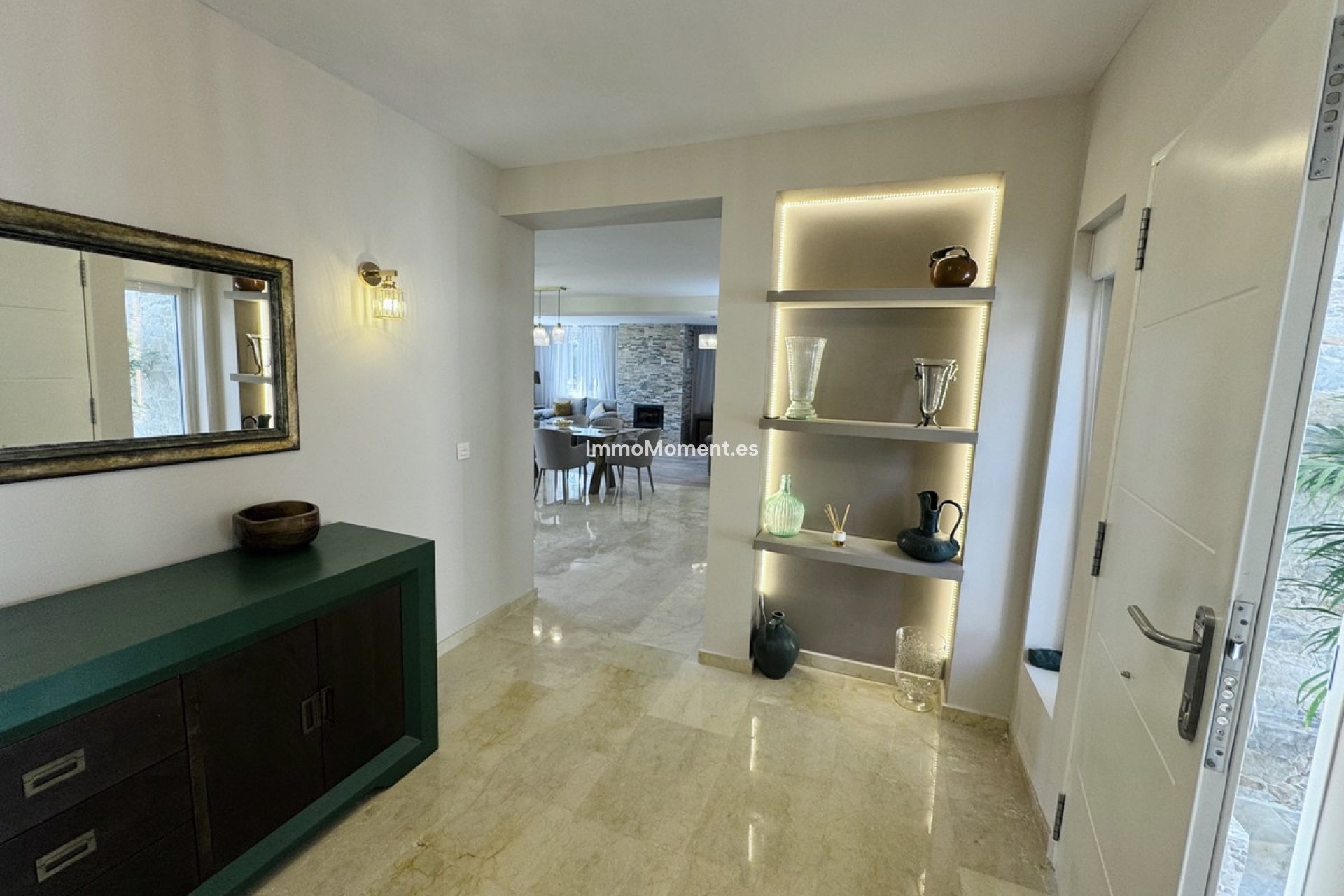 Reventa - Villa independiente - Marbella - Elviria