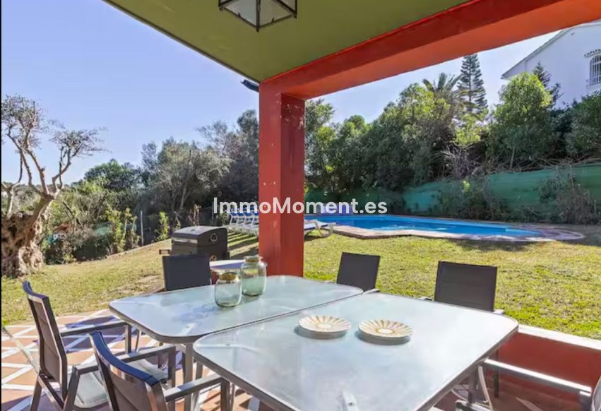 Reventa - Villa independiente - Marbella - Elviria