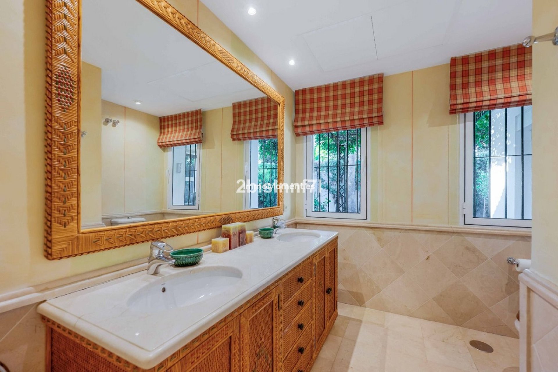 Reventa - Villa independiente - Marbella - Elviria