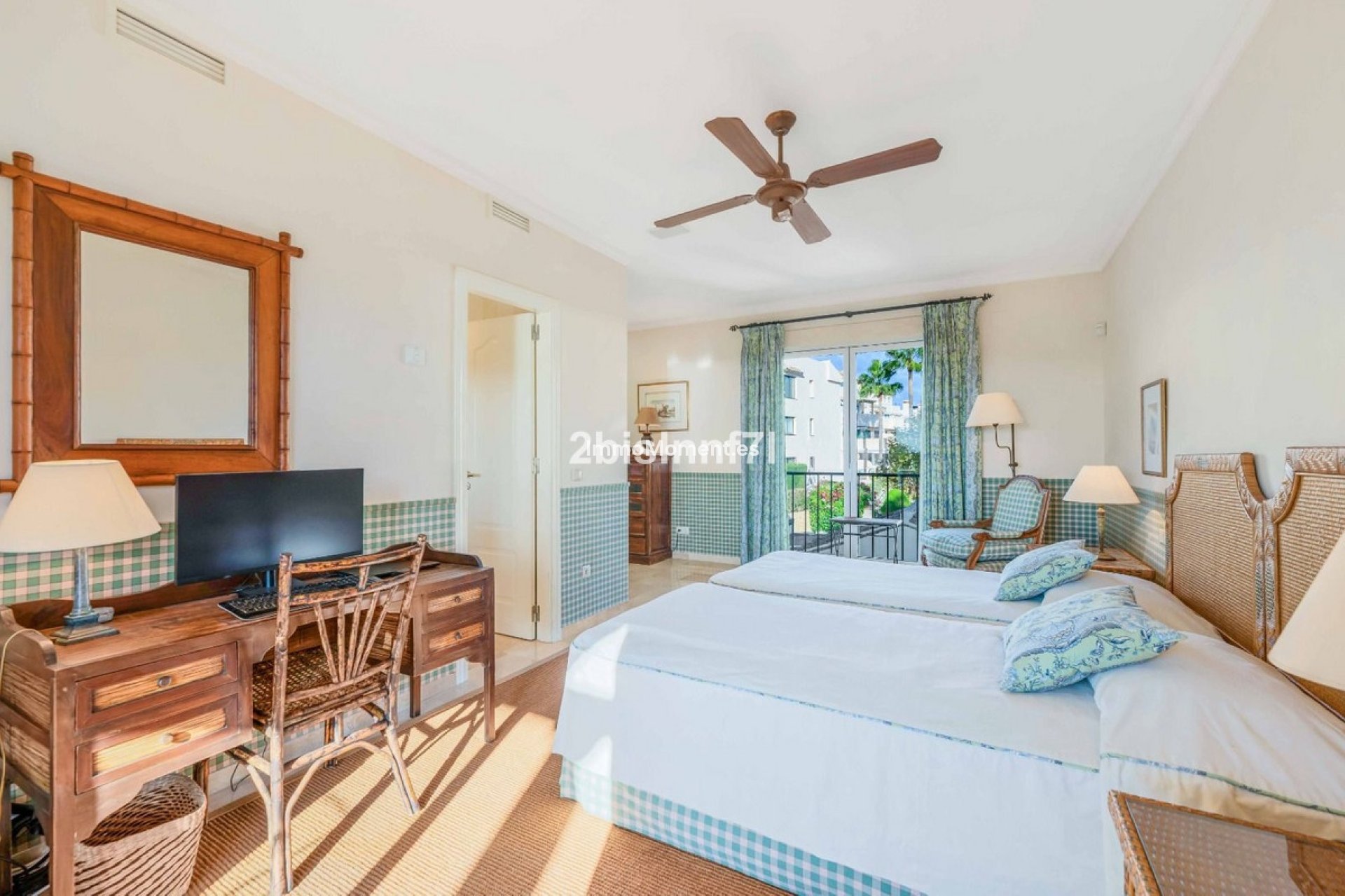 Reventa - Villa independiente - Marbella - Elviria