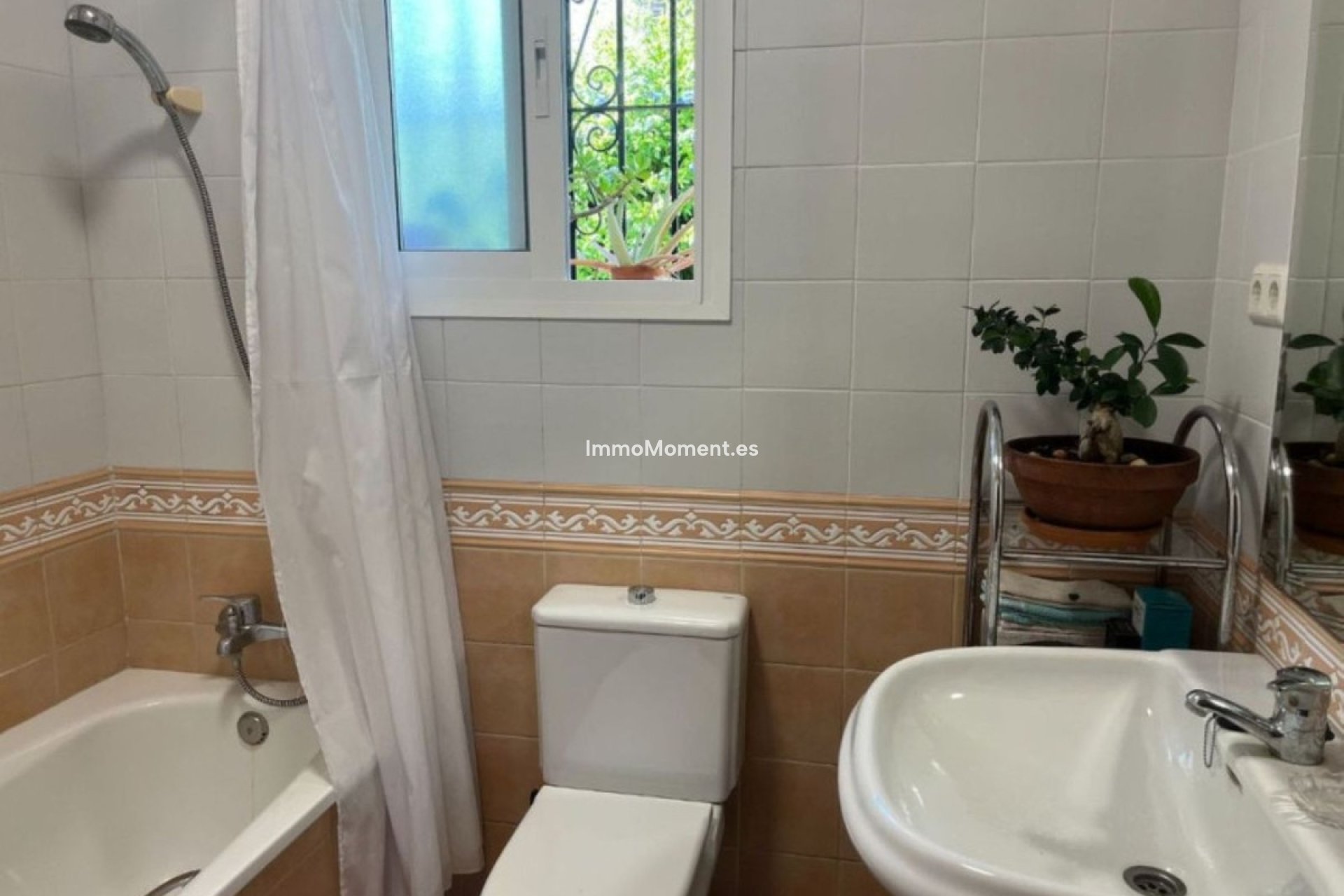 Reventa - Villa independiente - Marbella - Elviria