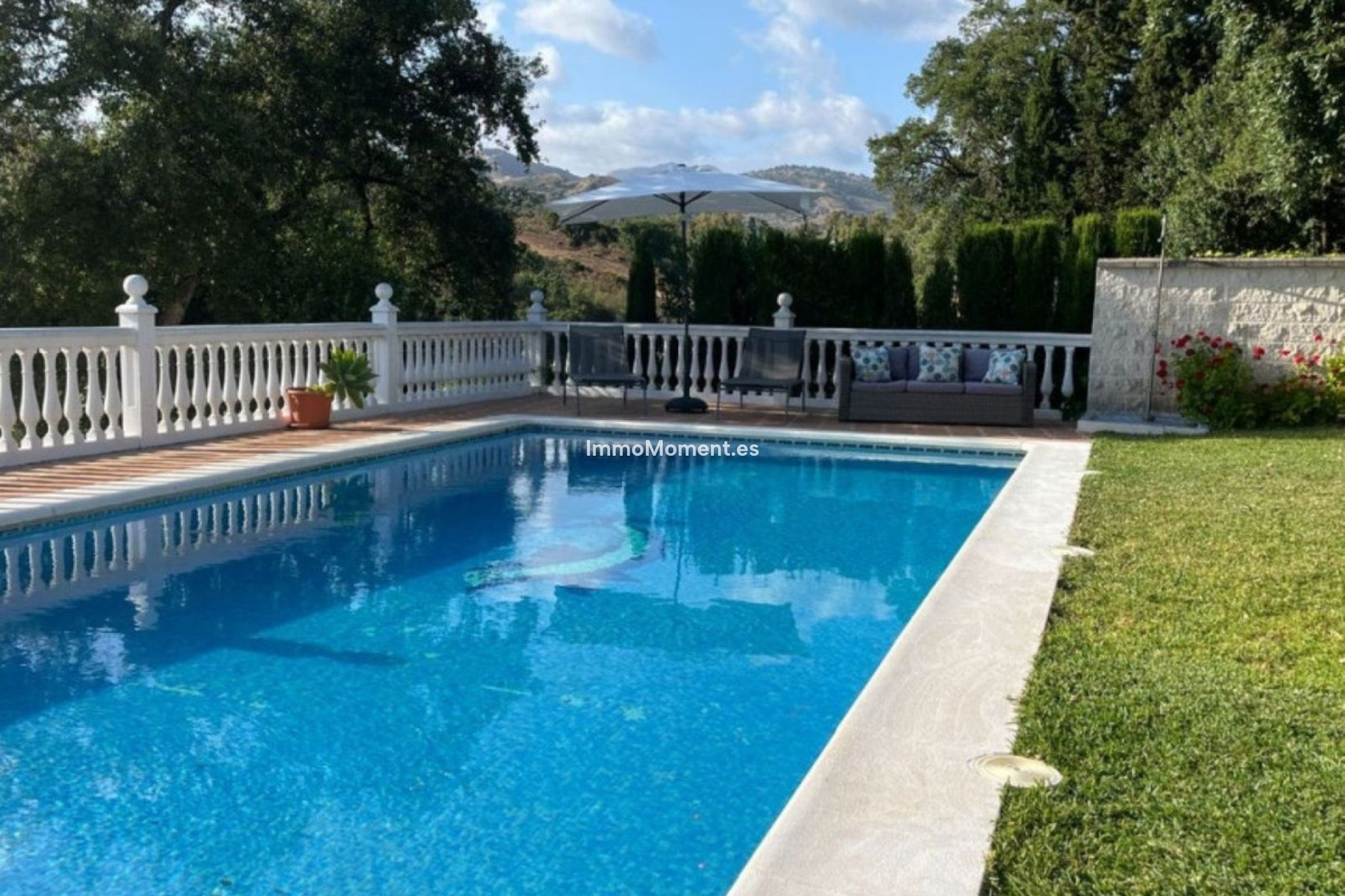 Reventa - Villa independiente - Marbella - Elviria