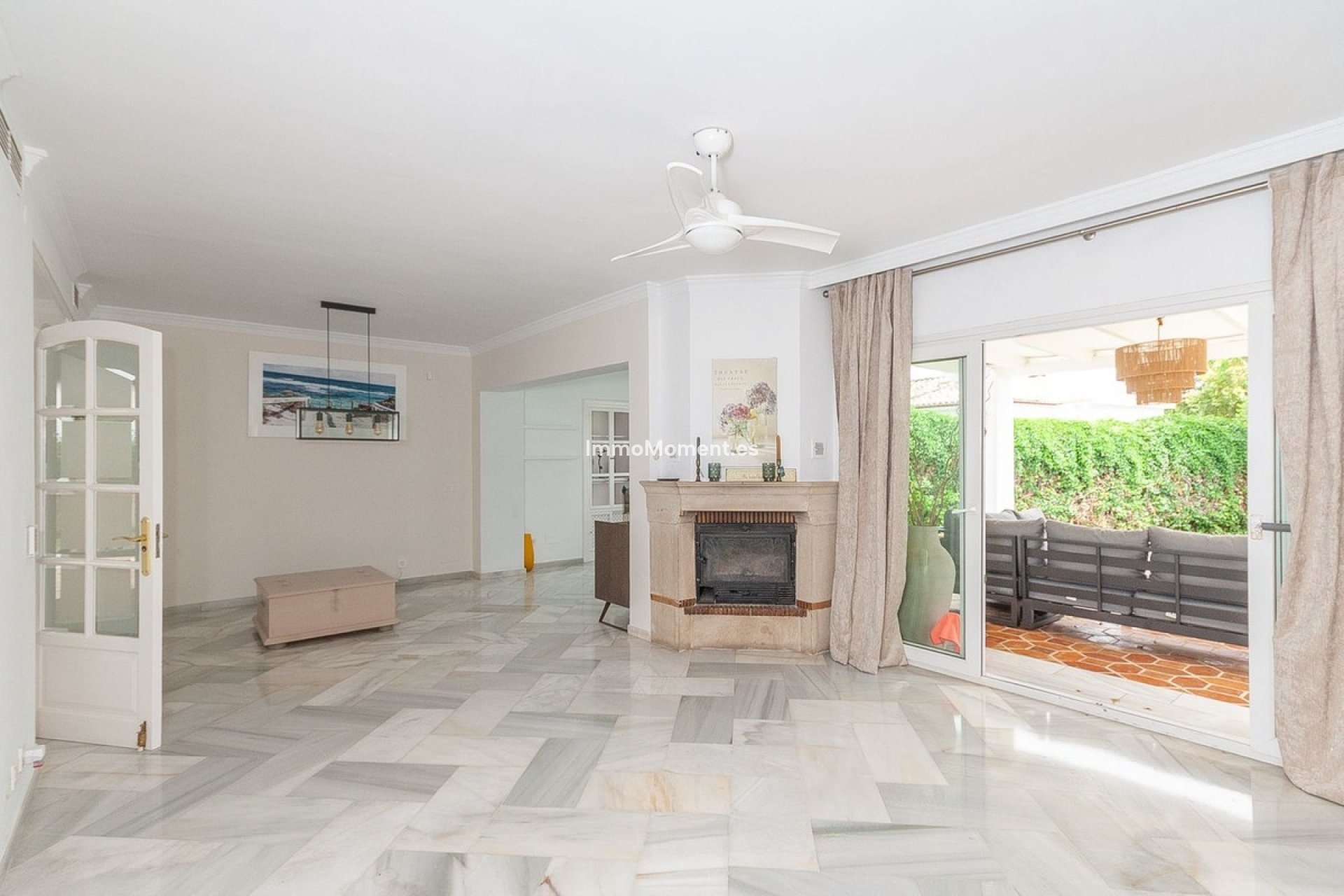 Reventa - Villa independiente - Marbella - Elviria