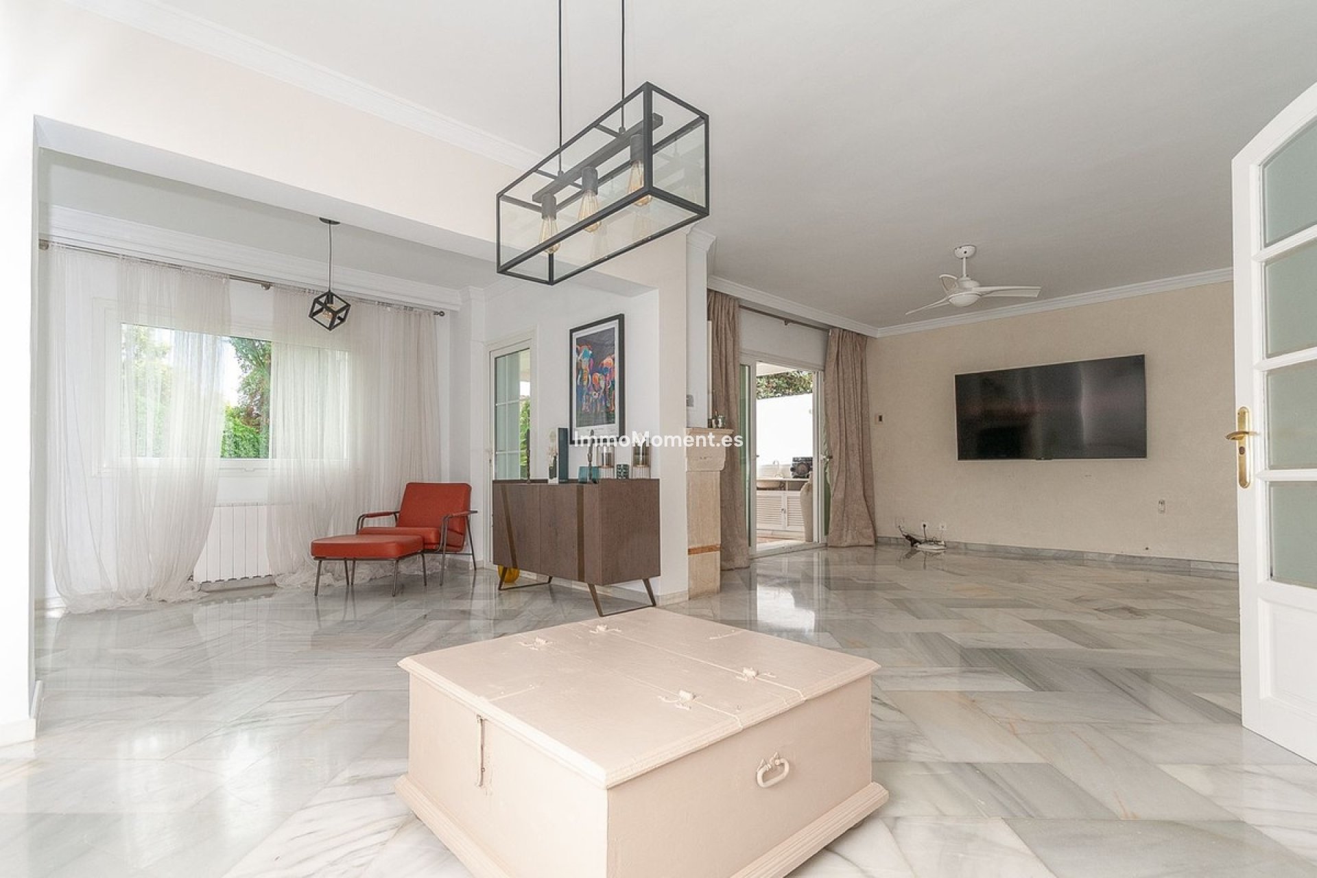 Reventa - Villa independiente - Marbella - Elviria
