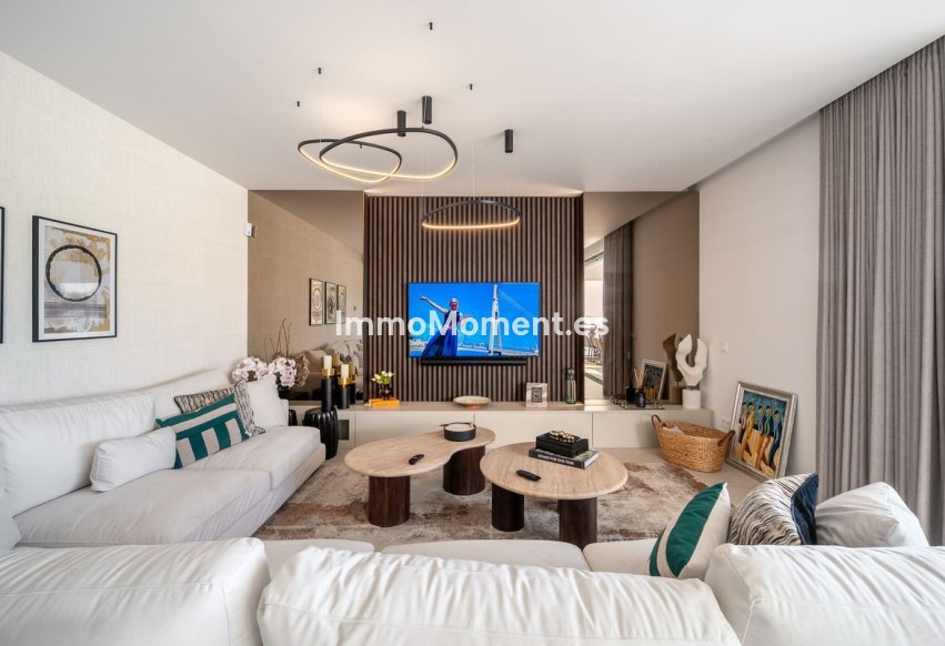 Reventa - Villa independiente - Marbella - Elviria