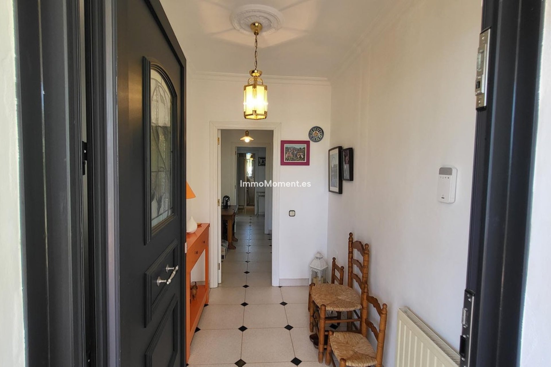 Reventa - Villa independiente - Marbella - Elviria