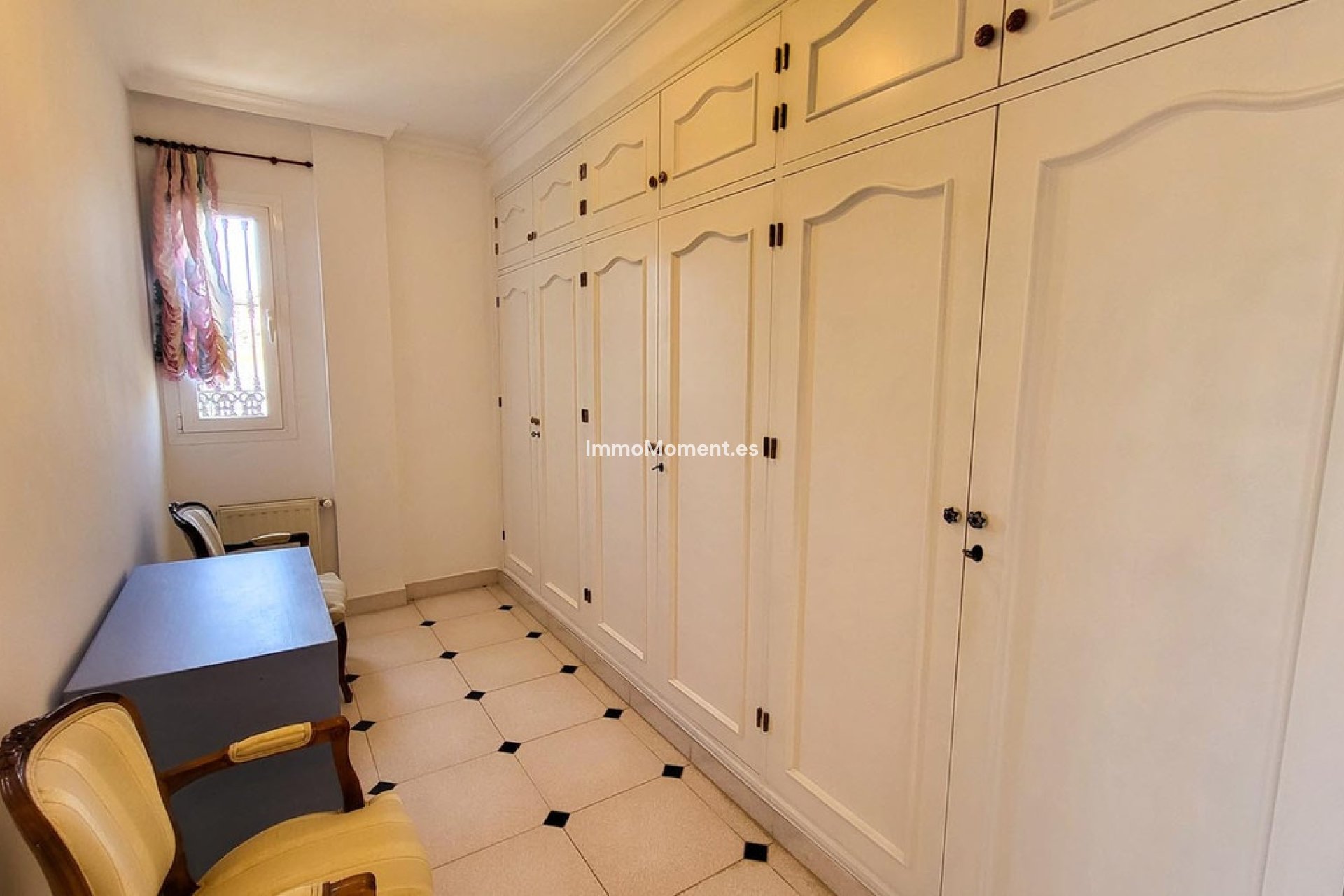 Reventa - Villa independiente - Marbella - Elviria
