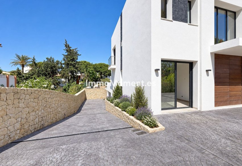 Reventa - Villa independiente - Marbella - Elviria