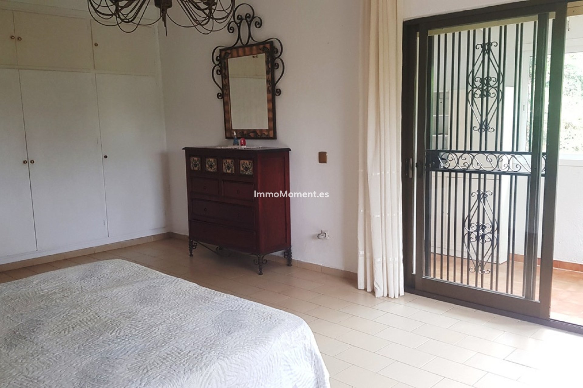 Reventa - Villa independiente - Marbella - Elviria