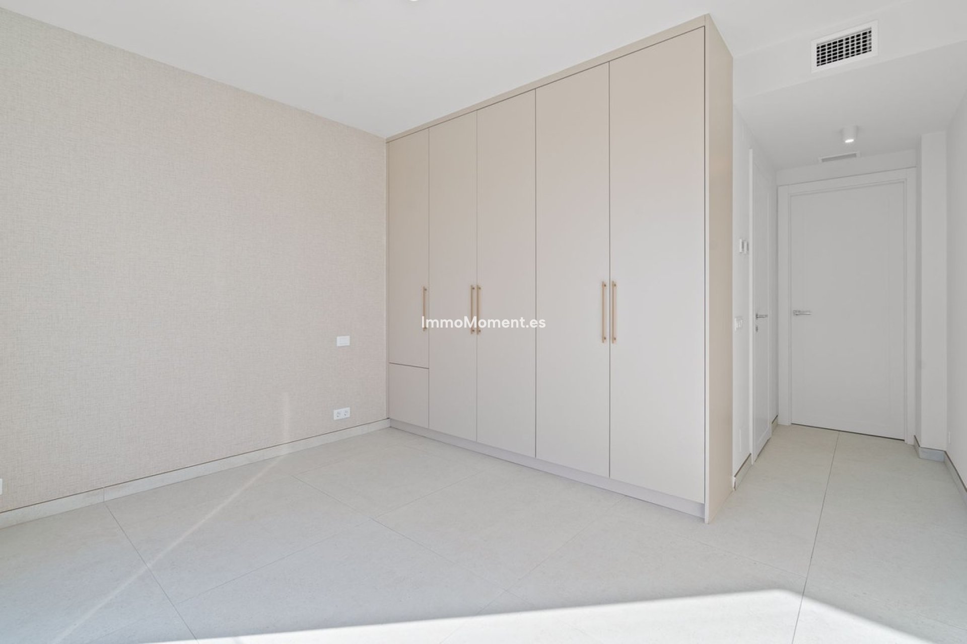 Reventa - Villa independiente - Marbella - Elviria