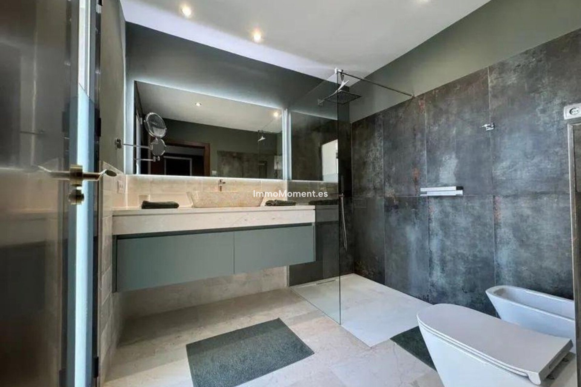 Reventa - Villa independiente - Marbella - Elviria