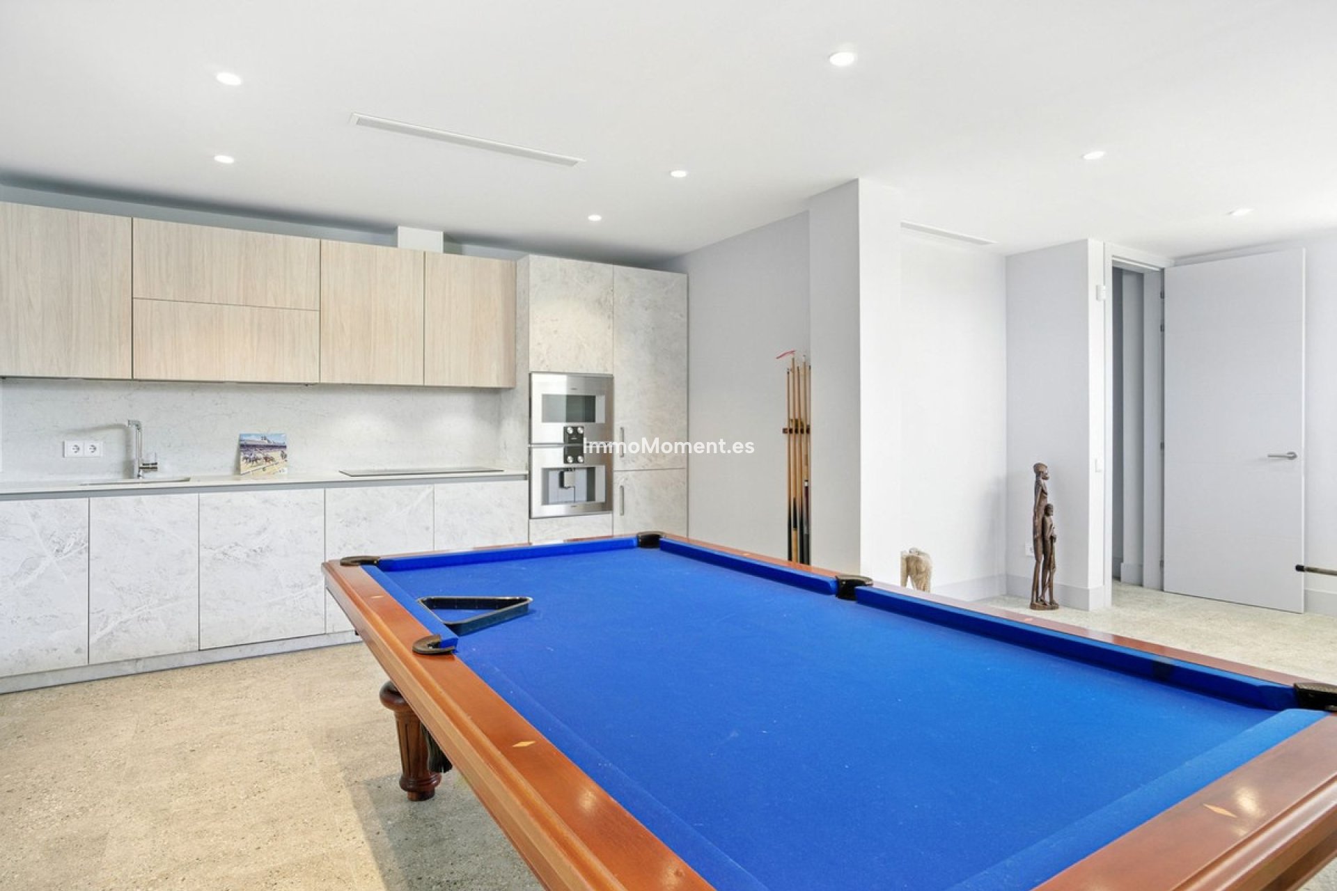 Reventa - Villa independiente - Marbella - Elviria