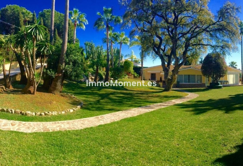 Reventa - Villa independiente - Marbella - Elviria