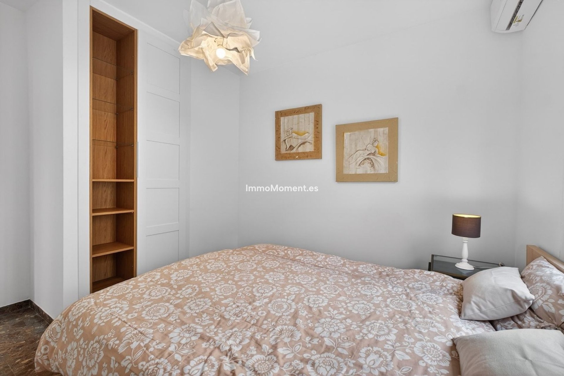 Reventa - Villa independiente - Marbella - Elviria