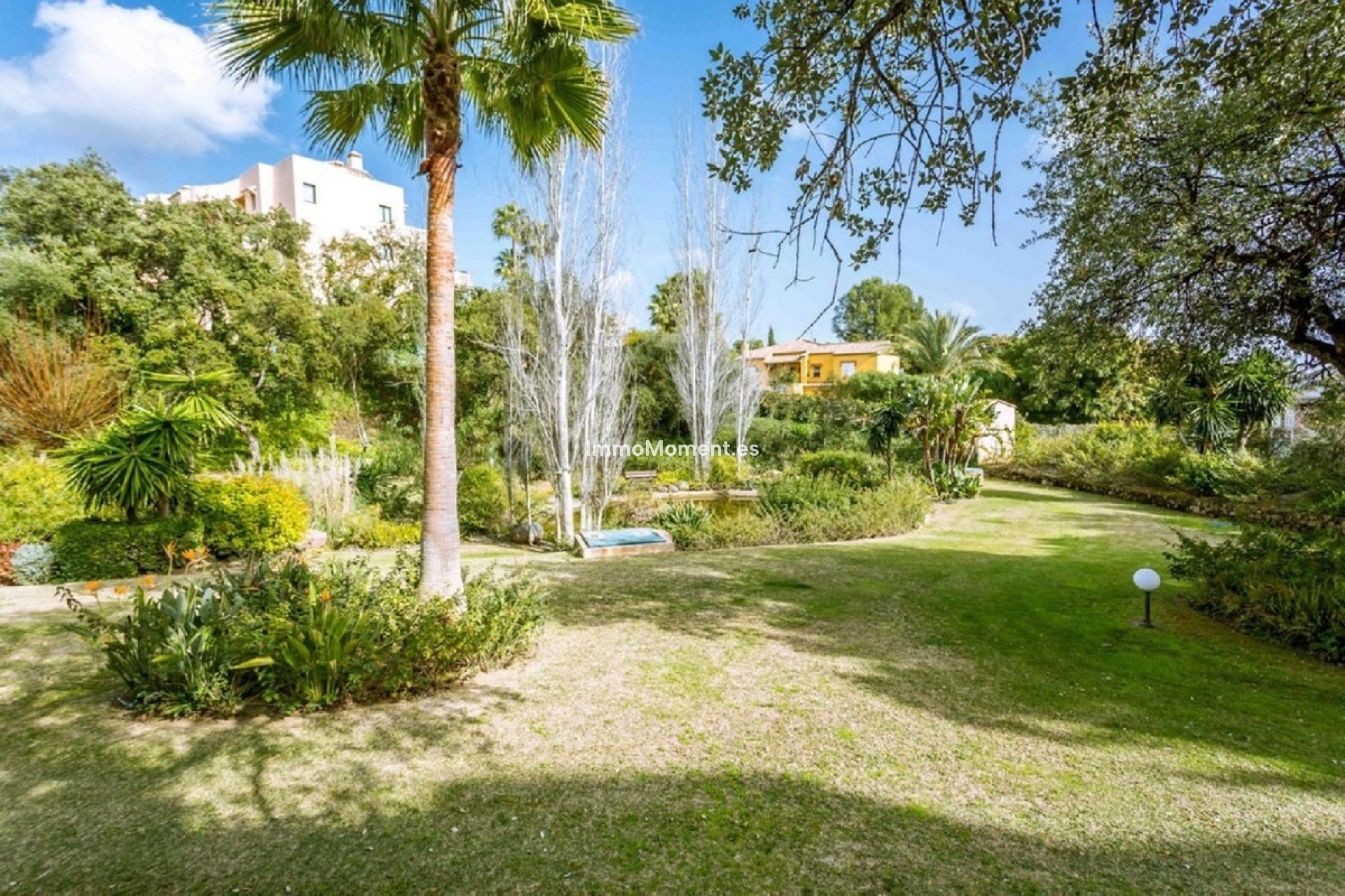 Reventa - Villa independiente - Marbella - Elviria
