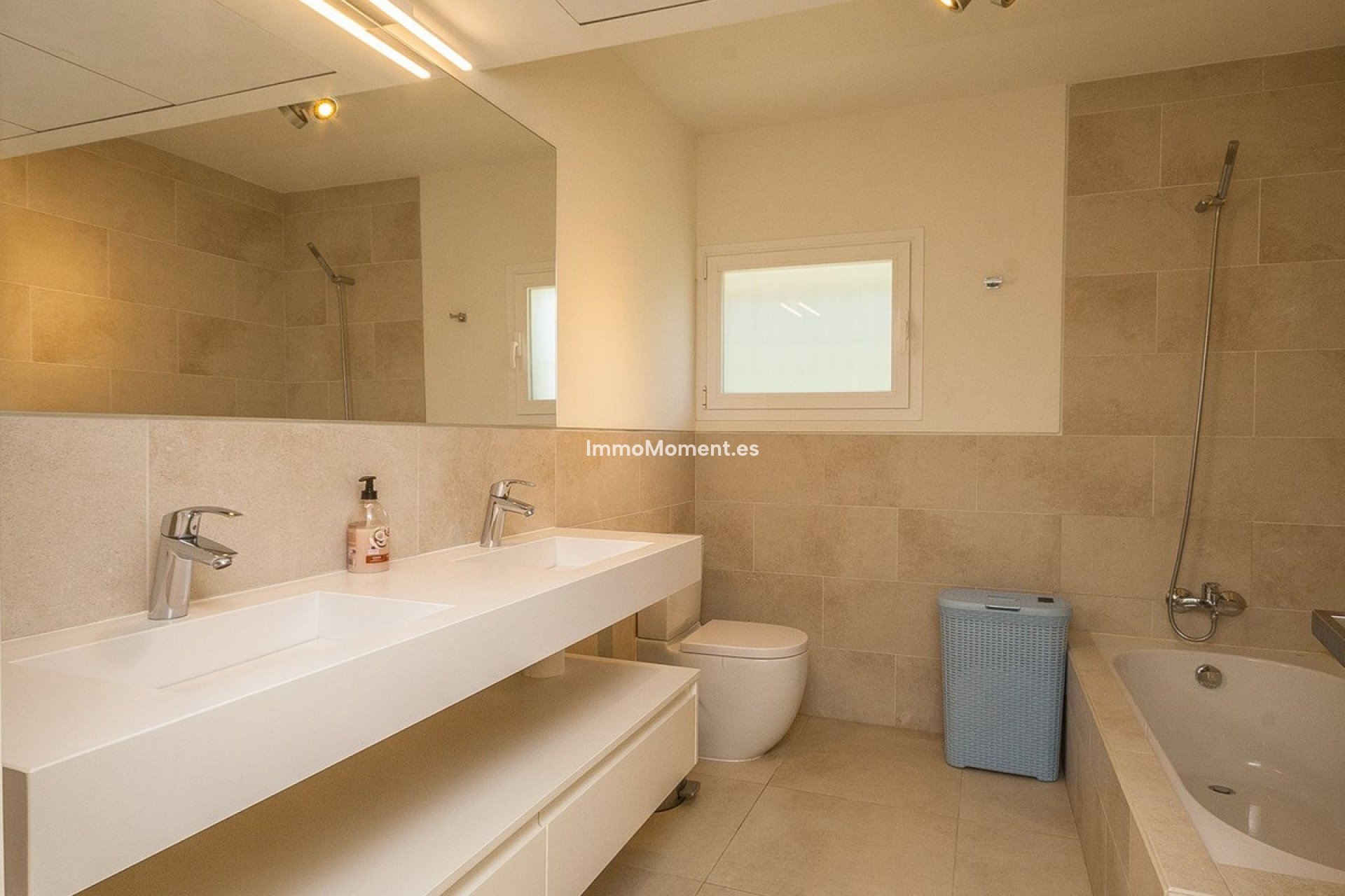 Reventa - Villa independiente - Marbella - Elviria