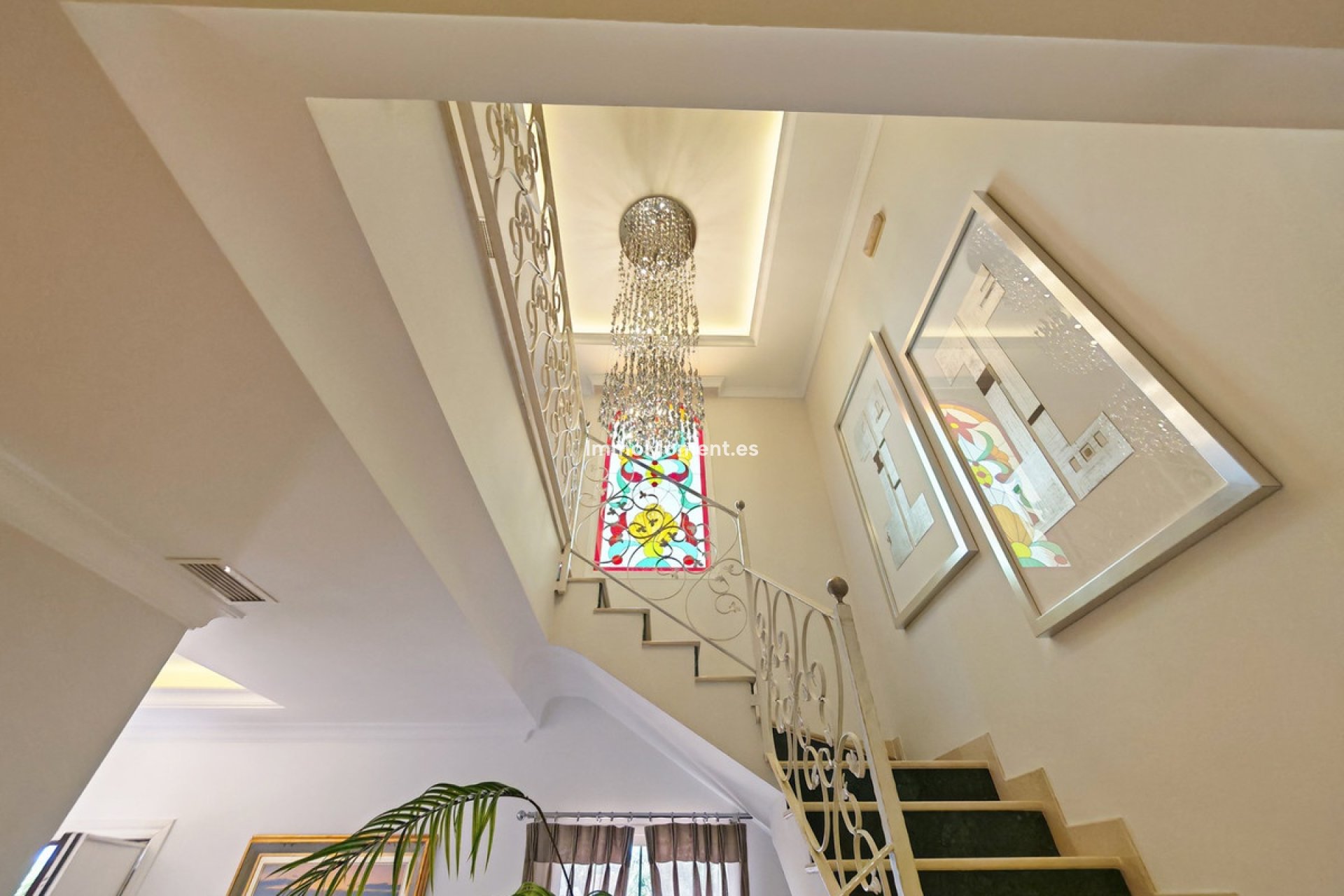 Reventa - Villa independiente - Marbella - Elviria