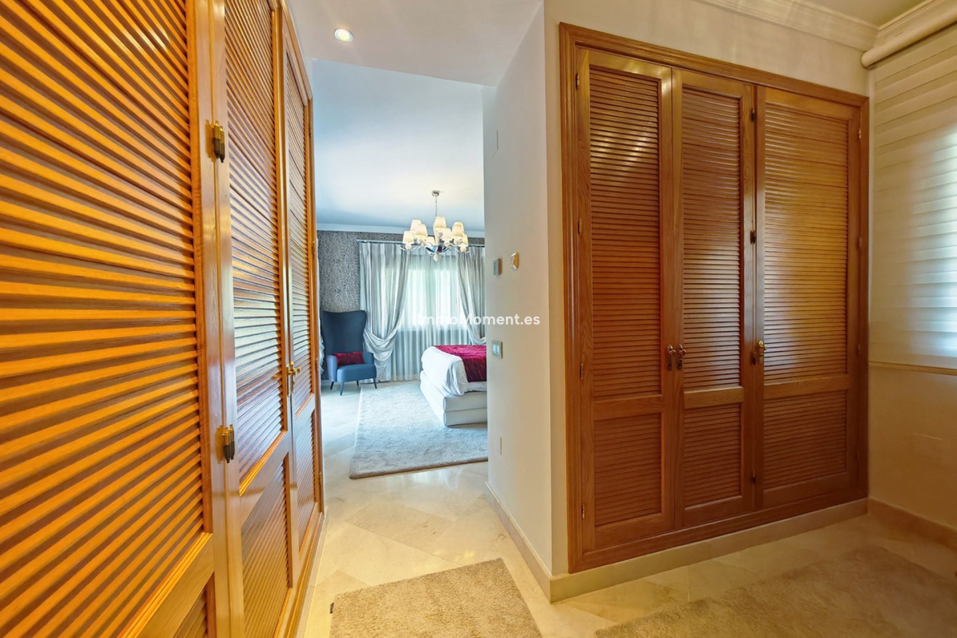 Reventa - Villa independiente - Marbella - Elviria