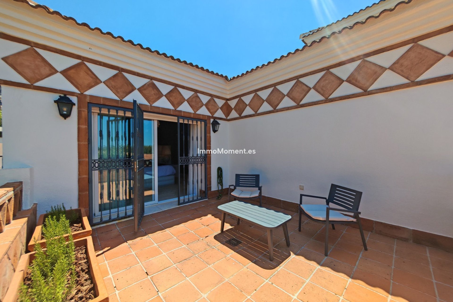 Reventa - Villa independiente - Marbella - Elviria