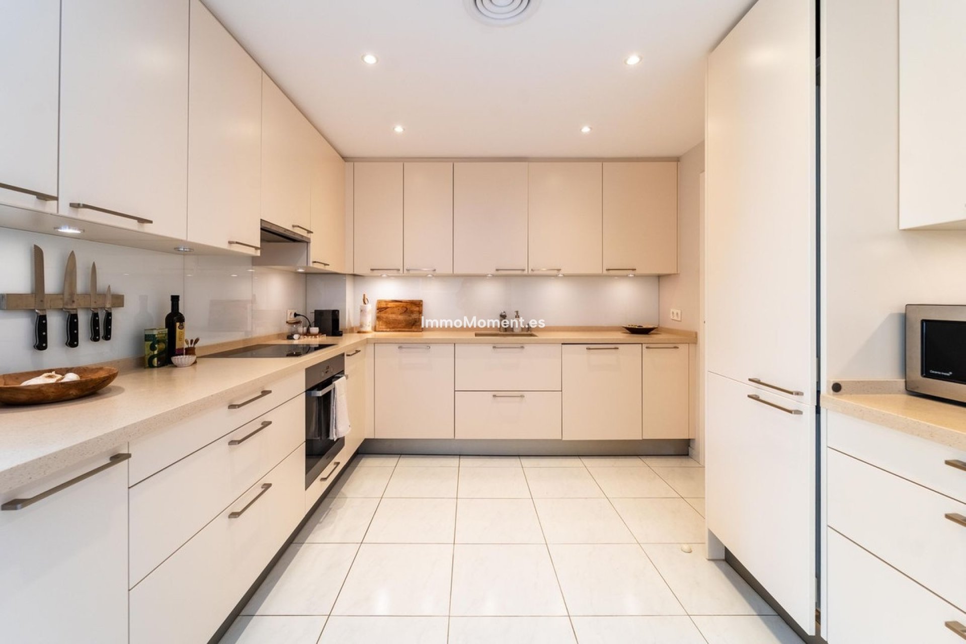 Reventa - Villa independiente - Marbella - Elviria
