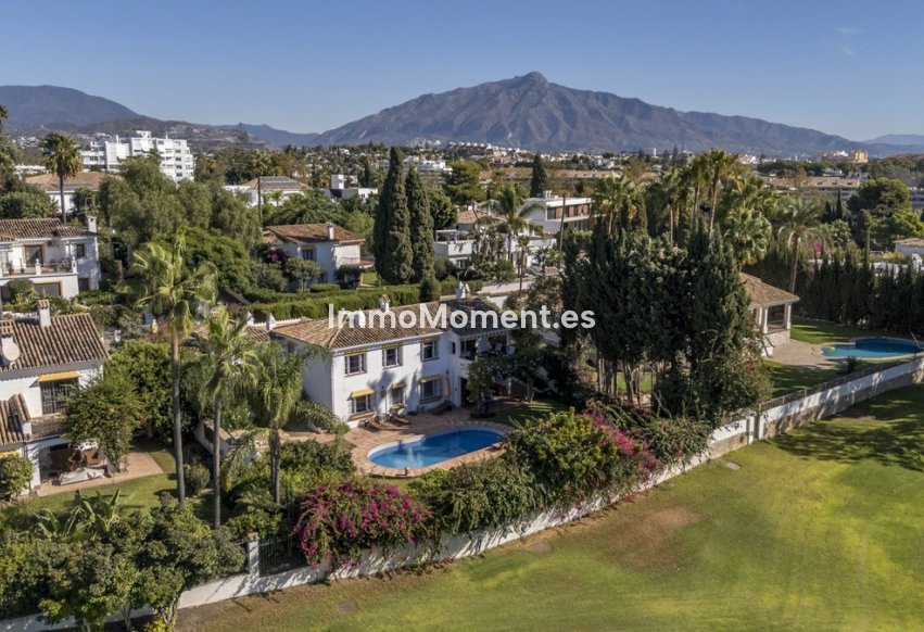 Reventa - Villa independiente - Marbella - Guadalmina Alta