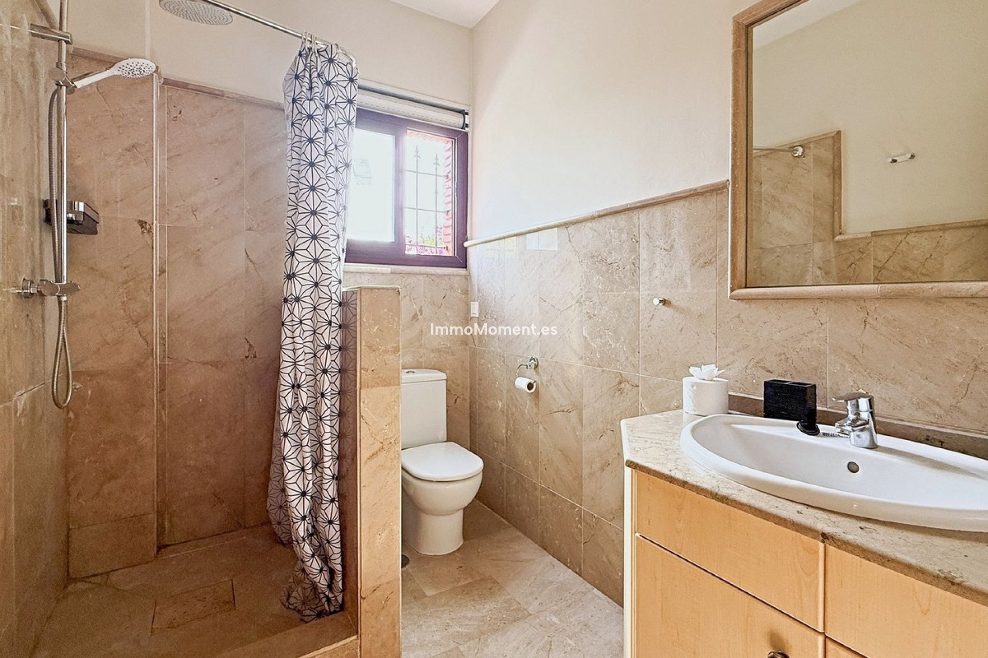 Reventa - Villa independiente - Marbella - Guadalmina Baja