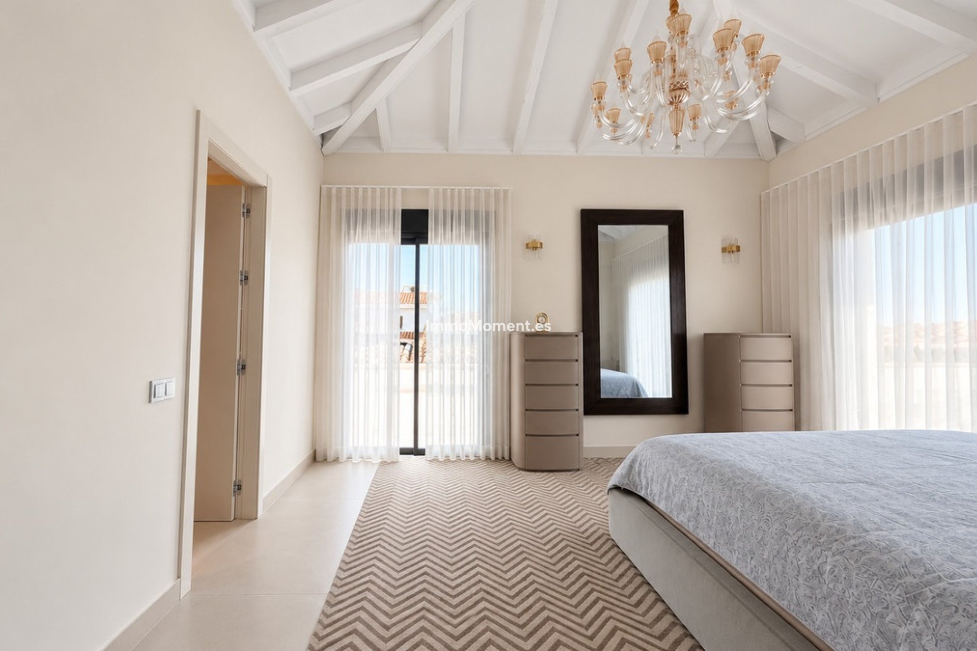 Reventa - Villa independiente - Marbella - Guadalmina Baja