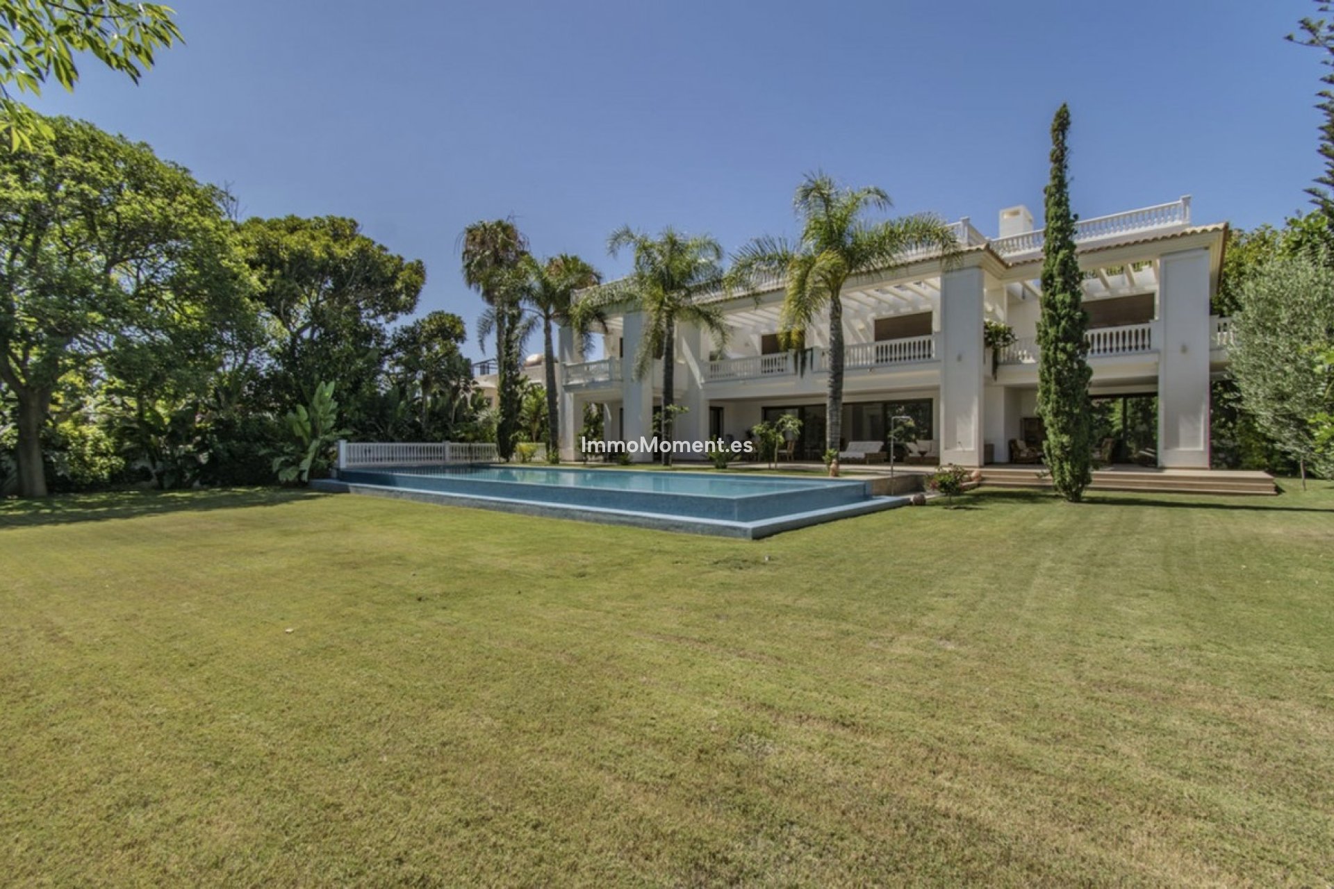 Reventa - Villa independiente - Marbella - Guadalmina Baja