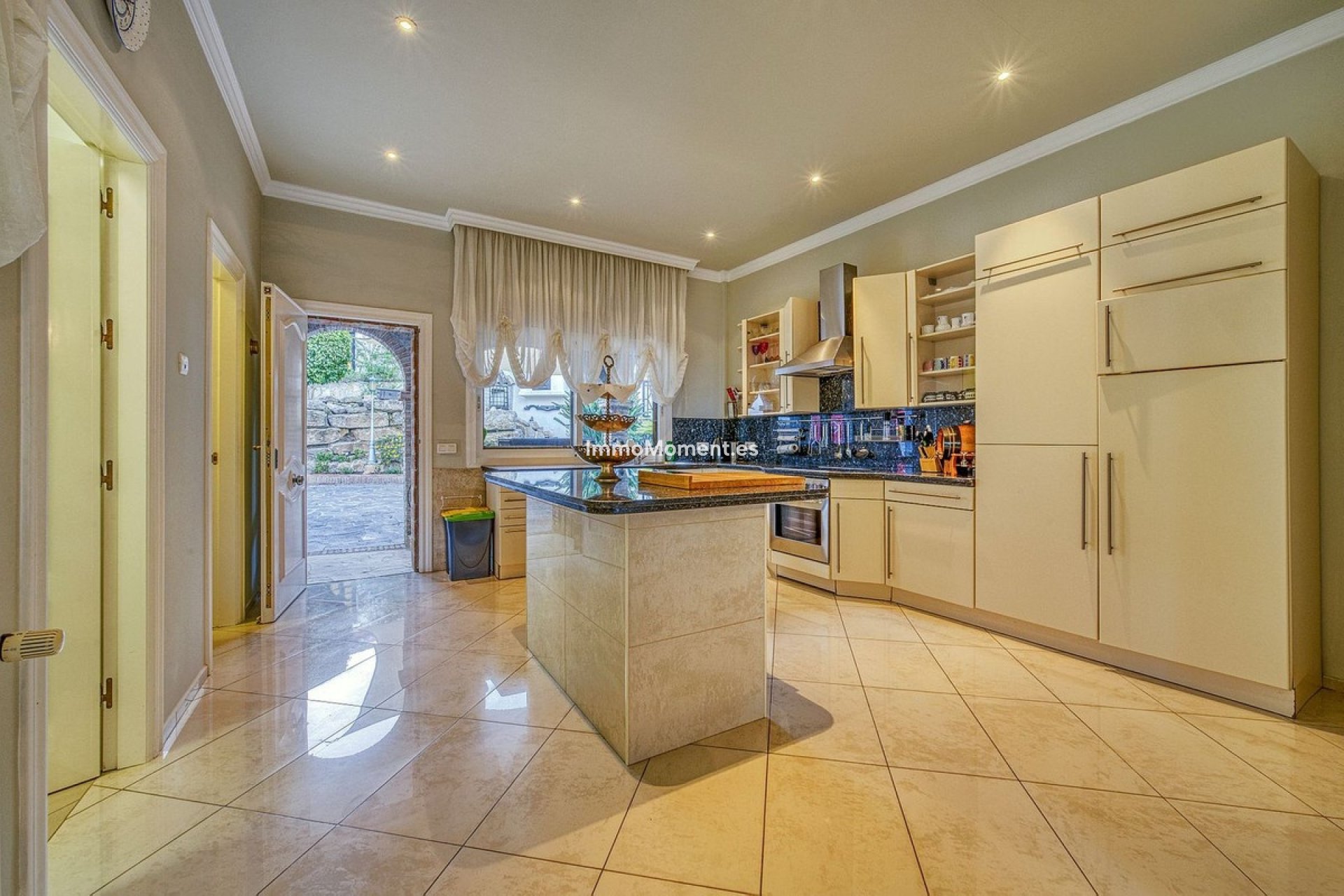 Reventa - Villa independiente - Marbella - Hacienda Las Chapas