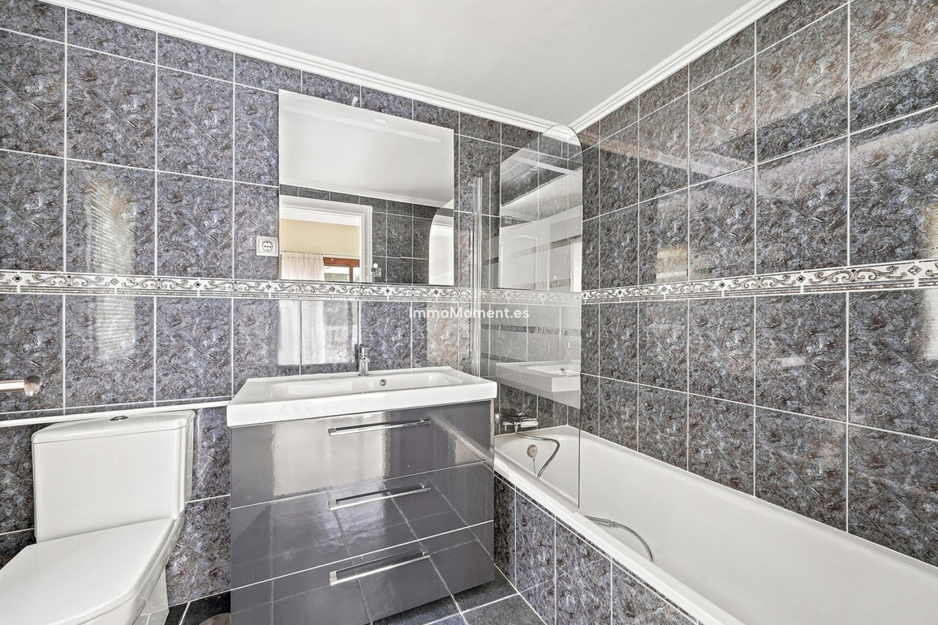 Reventa - Villa independiente - Marbella - Hacienda Las Chapas