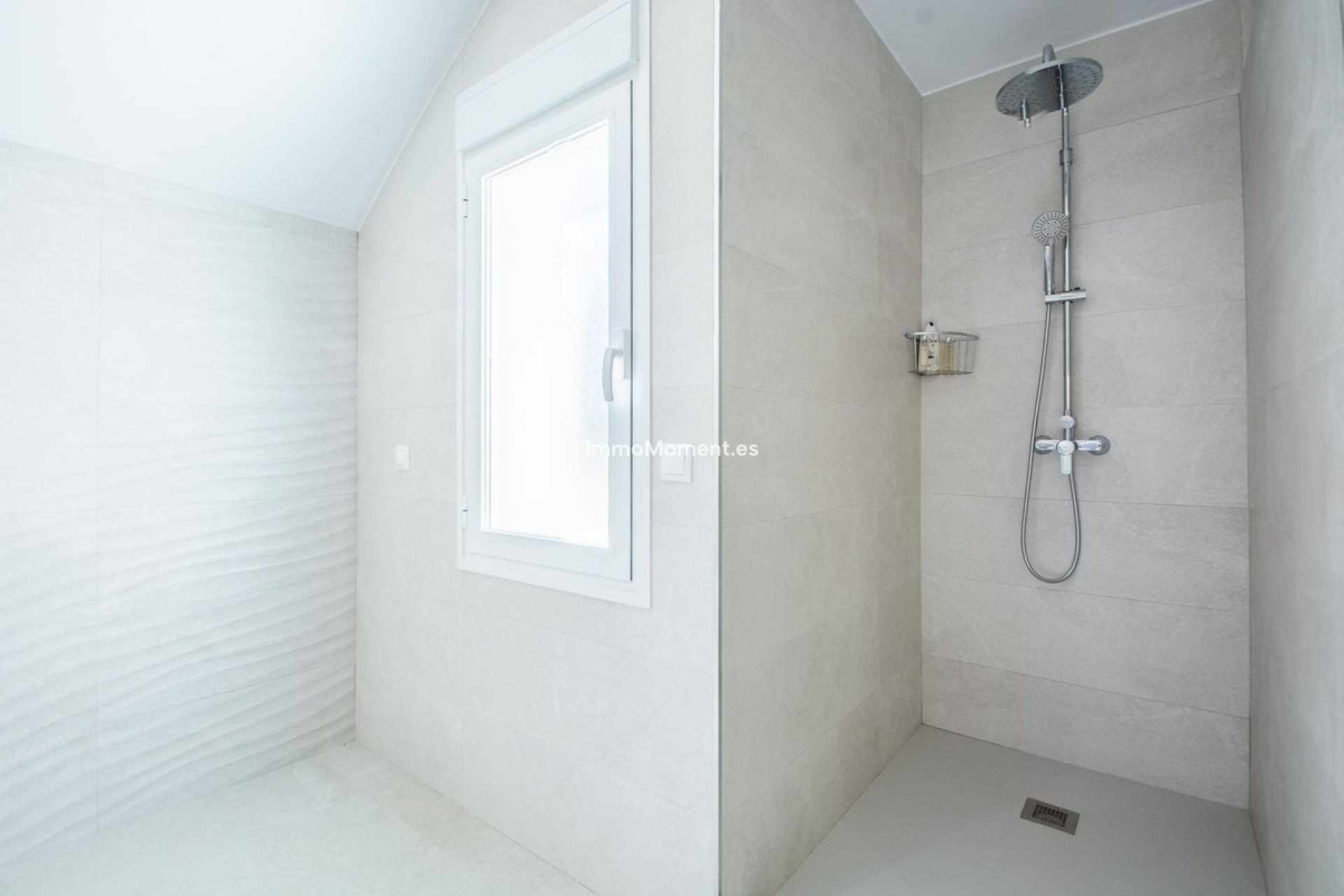 Reventa - Villa independiente - Marbella - La Mairena