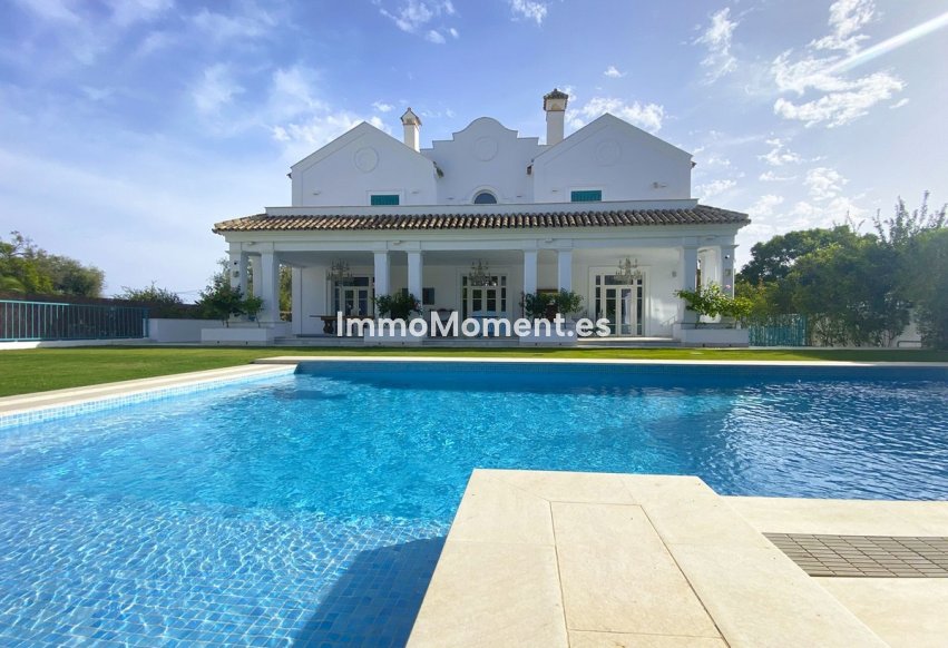 Reventa - Villa independiente - Marbella - Marbella Centro