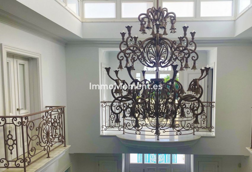 Reventa - Villa independiente - Marbella - Marbella Centro