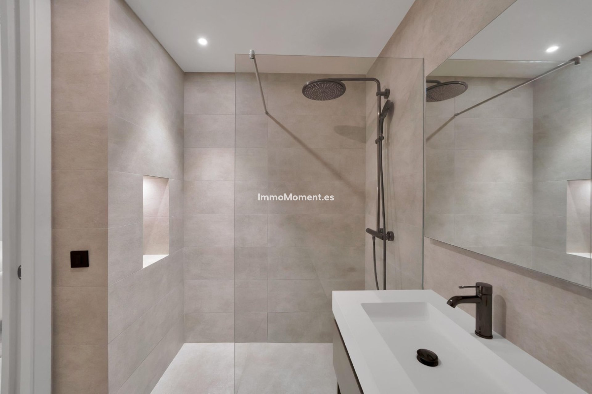 Reventa - Villa independiente - Marbella - Marbella Centro