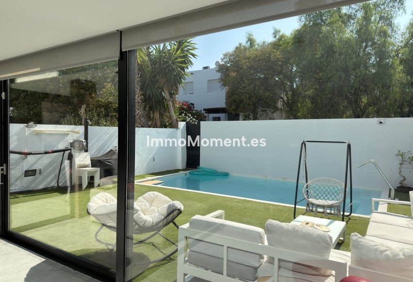 Reventa - Villa independiente - Marbella - Marbella Centro