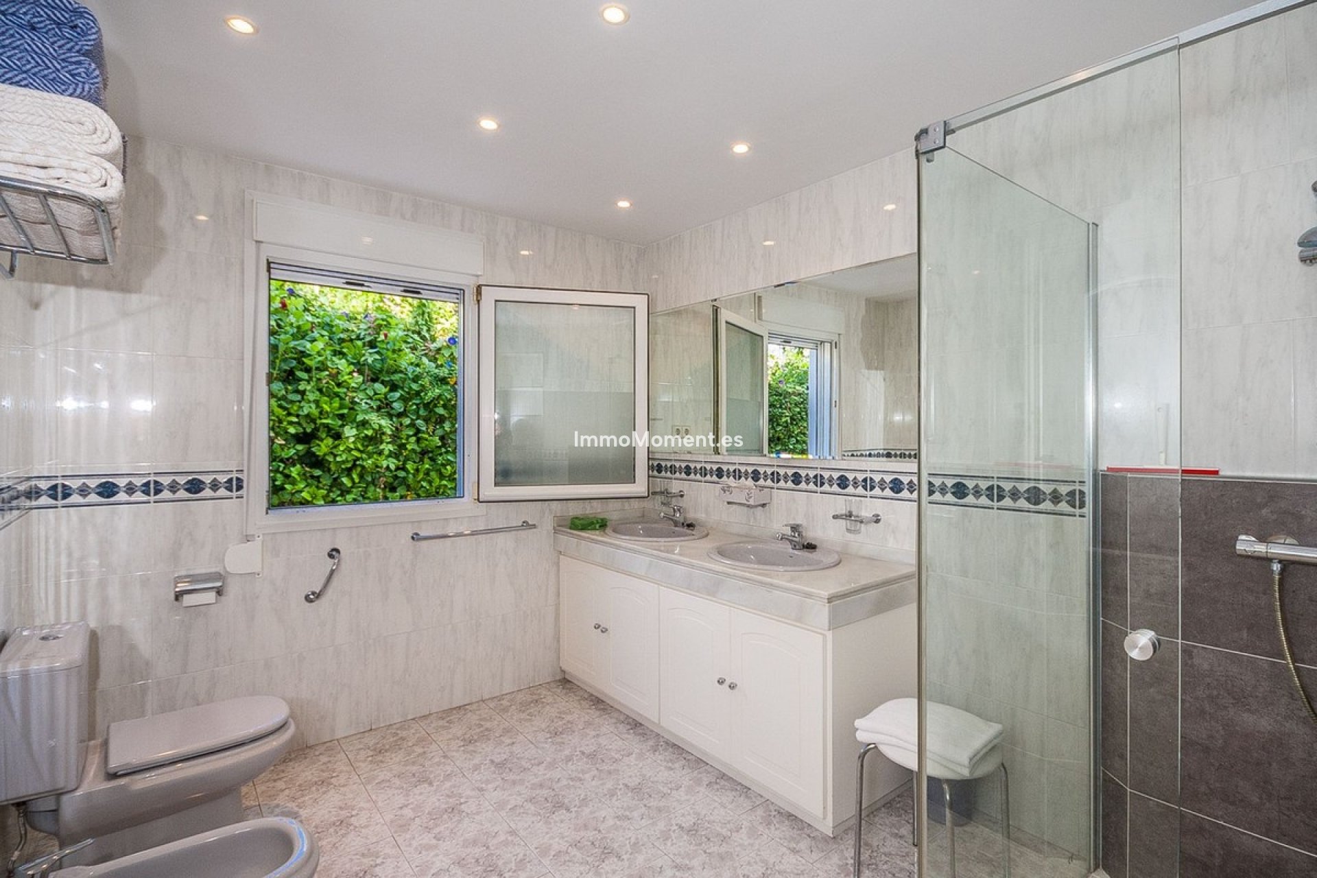 Reventa - Villa independiente - Marbella - Marbesa