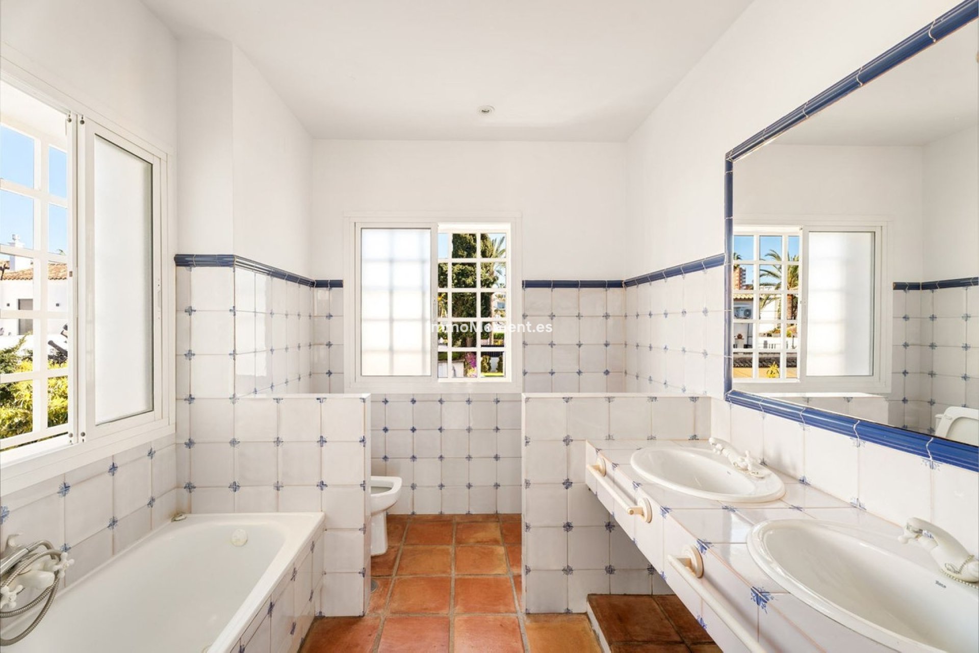 Reventa - Villa independiente - Marbella - Marbesa