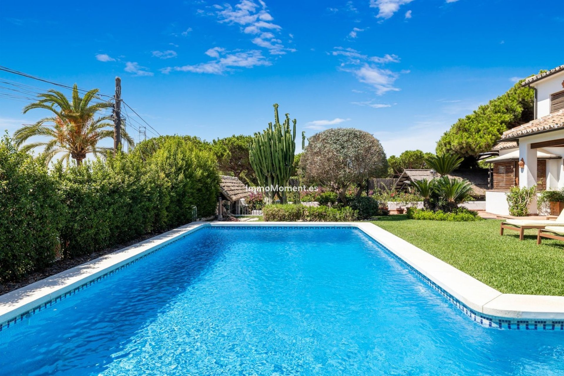 Reventa - Villa independiente - Marbella - Marbesa