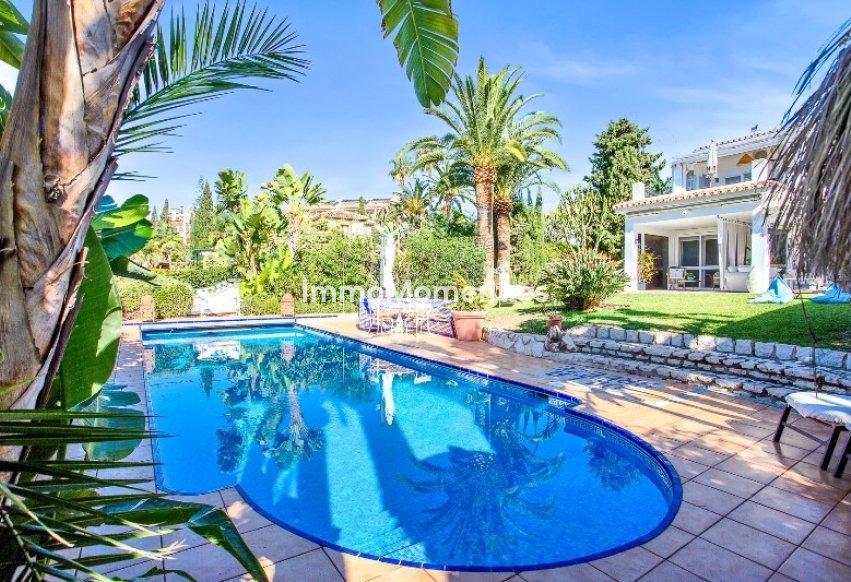 Reventa - Villa independiente - Marbella - Marbesa