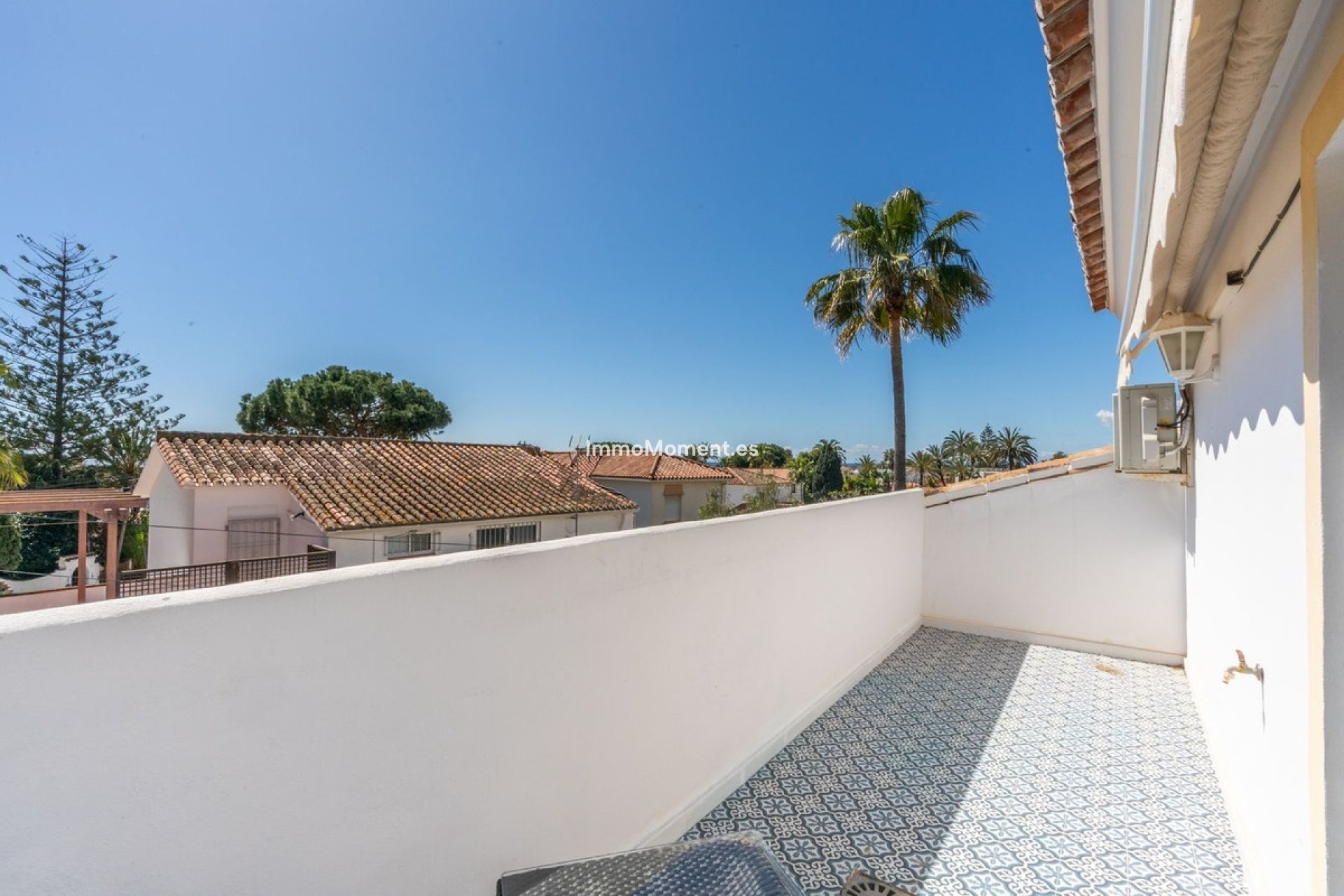 Reventa - Villa independiente - Marbella - Marbesa