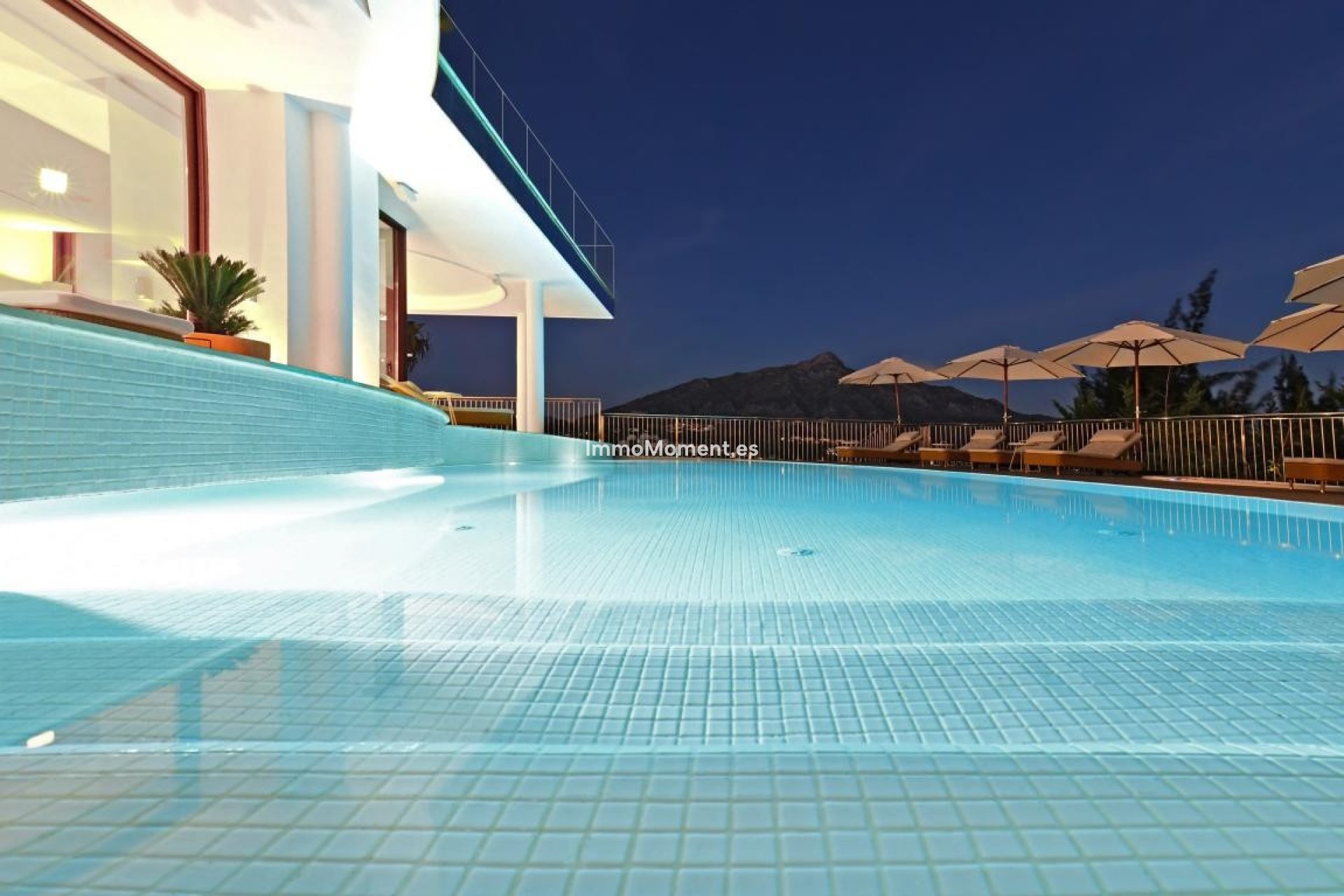 Reventa - Villa independiente - Marbella - Nueva Andalucía