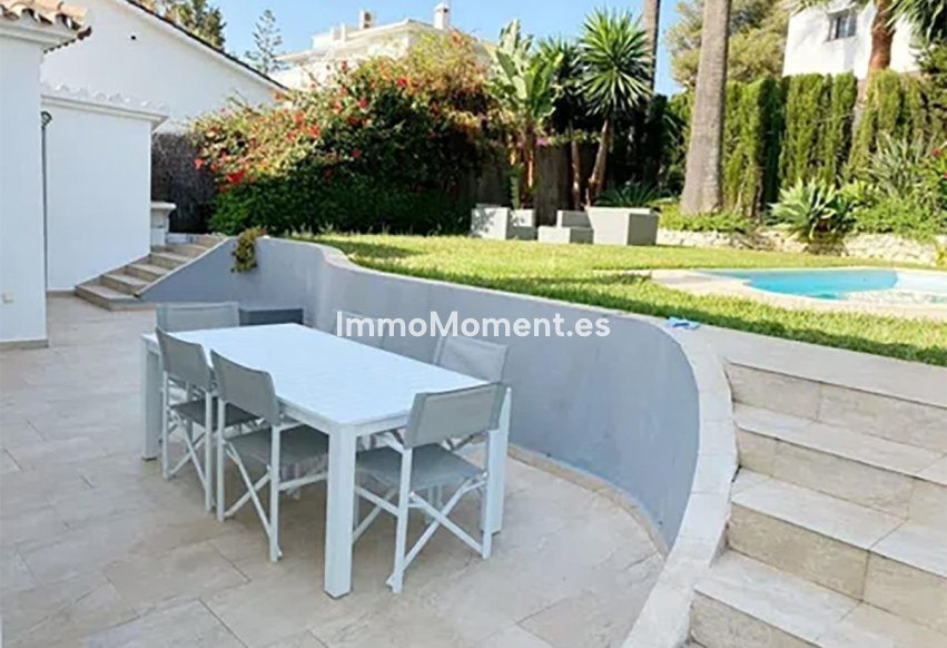 Reventa - Villa independiente - Marbella - Nueva Andalucía