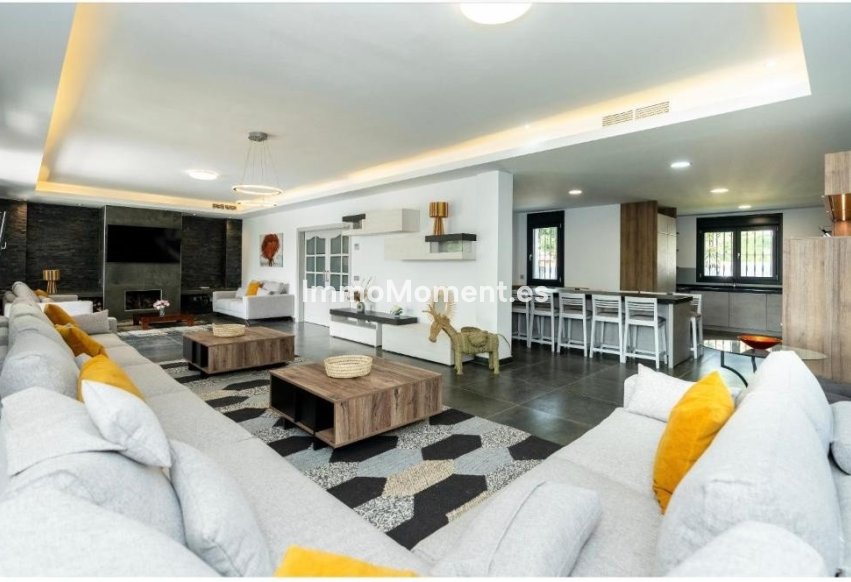 Reventa - Villa independiente - Marbella - Nueva Andalucía