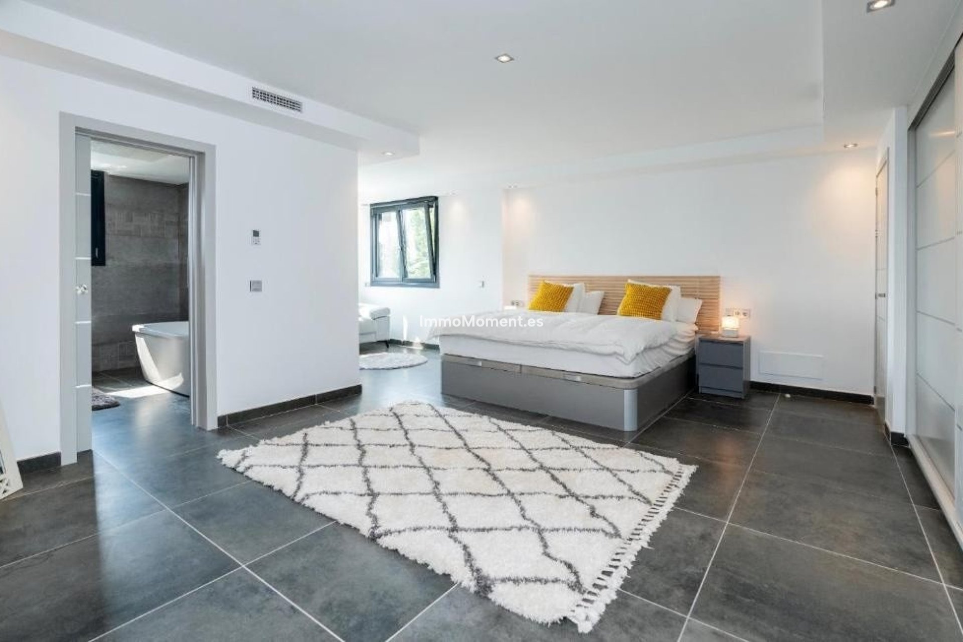 Reventa - Villa independiente - Marbella - Nueva Andalucía