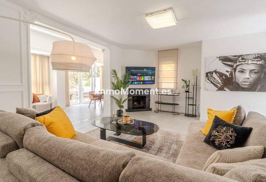 Reventa - Villa independiente - Marbella - Nueva Andalucía