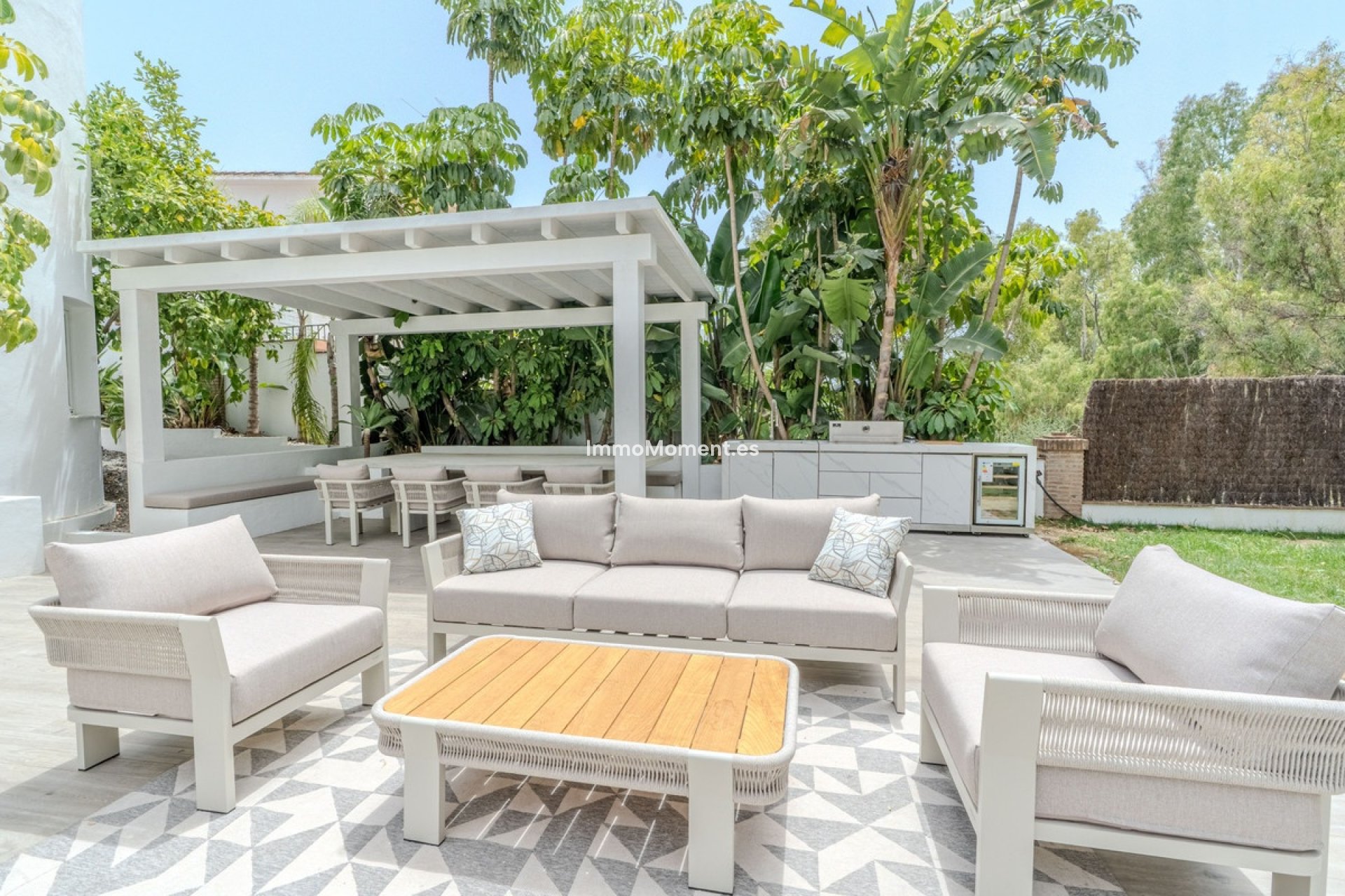 Reventa - Villa independiente - Marbella - Nueva Andalucía