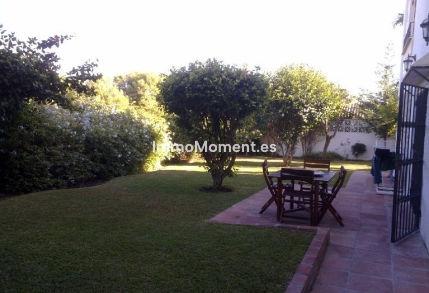 Reventa - Villa independiente - Marbella - Nueva Andalucía