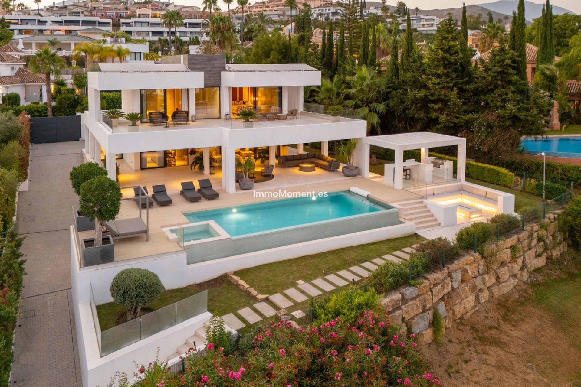 Reventa - Villa independiente - Marbella - Nueva Andalucía