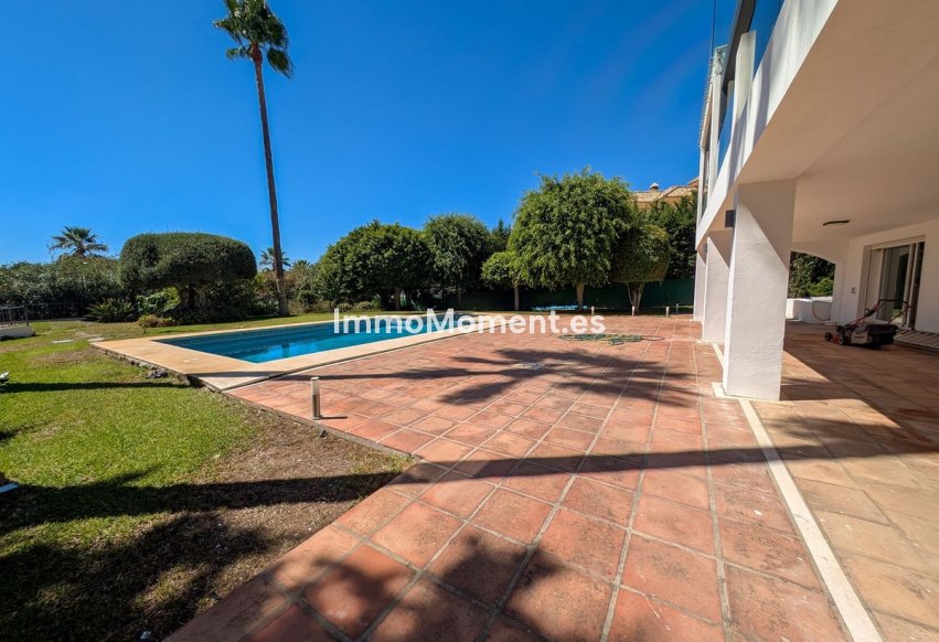 Reventa - Villa independiente - Marbella - Nueva Andalucía